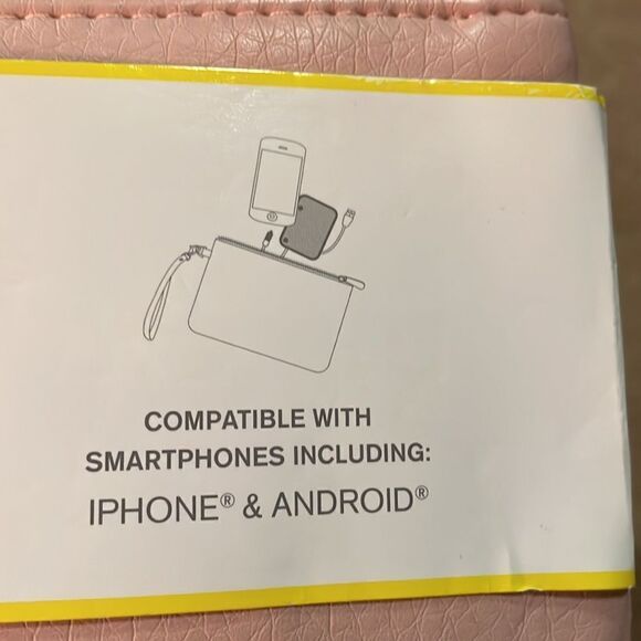 Liz Claiborne charging wallet - NWT - Picture 3 of 4